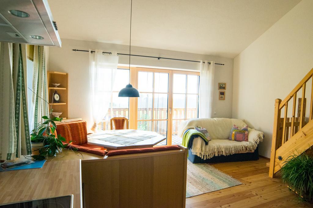 Biohof Schmidbauer Appartement Frankenburg am Hausruck Buitenkant foto