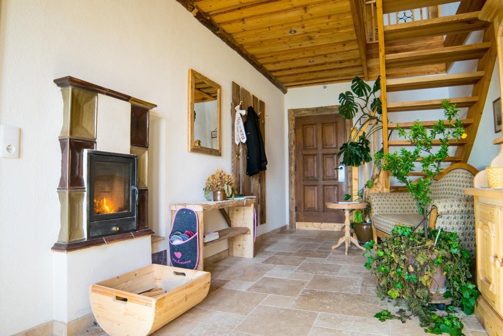 Biohof Schmidbauer Appartement Frankenburg am Hausruck Buitenkant foto
