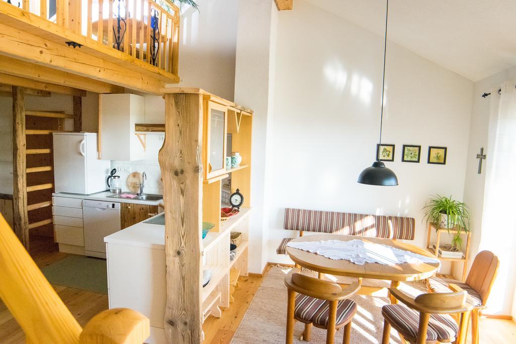 Biohof Schmidbauer Appartement Frankenburg am Hausruck Buitenkant foto