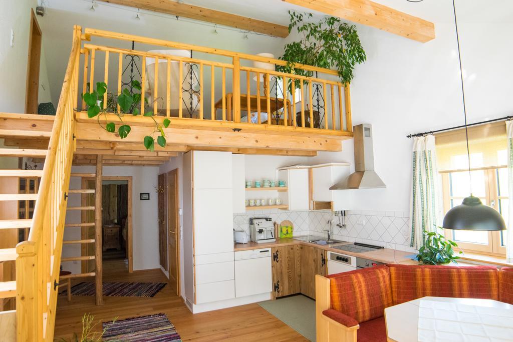 Biohof Schmidbauer Appartement Frankenburg am Hausruck Buitenkant foto